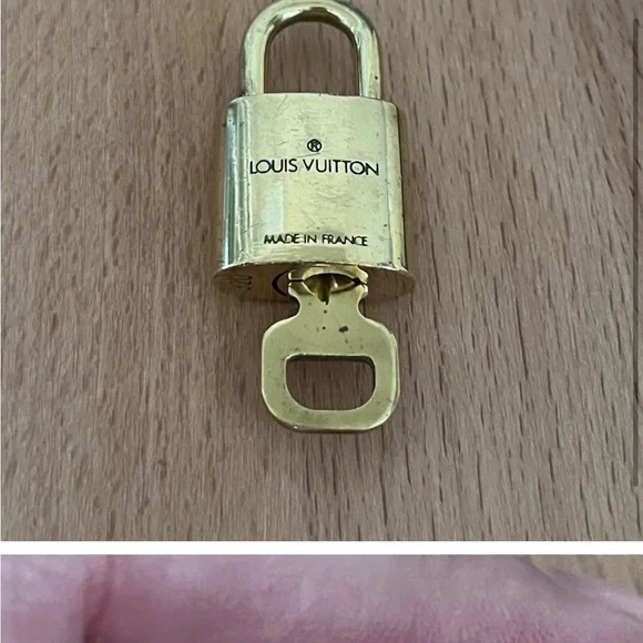 Louis Vuitton Gold Padlock Chain Necklace - Picture 11 of 15